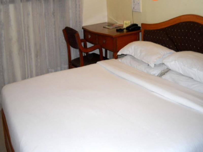 Hotel Ritz Púna Kültér fotó