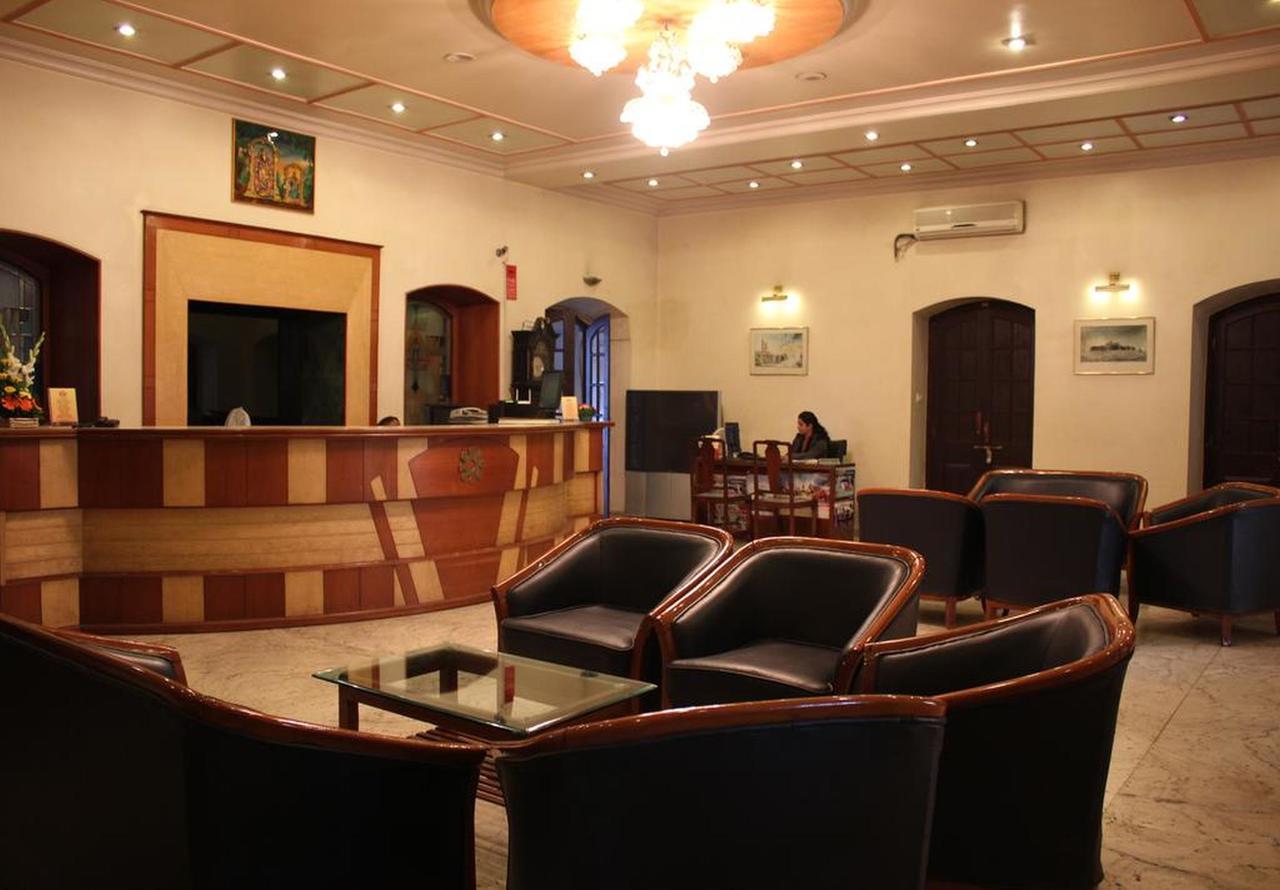 Hotel Ritz Púna Kültér fotó